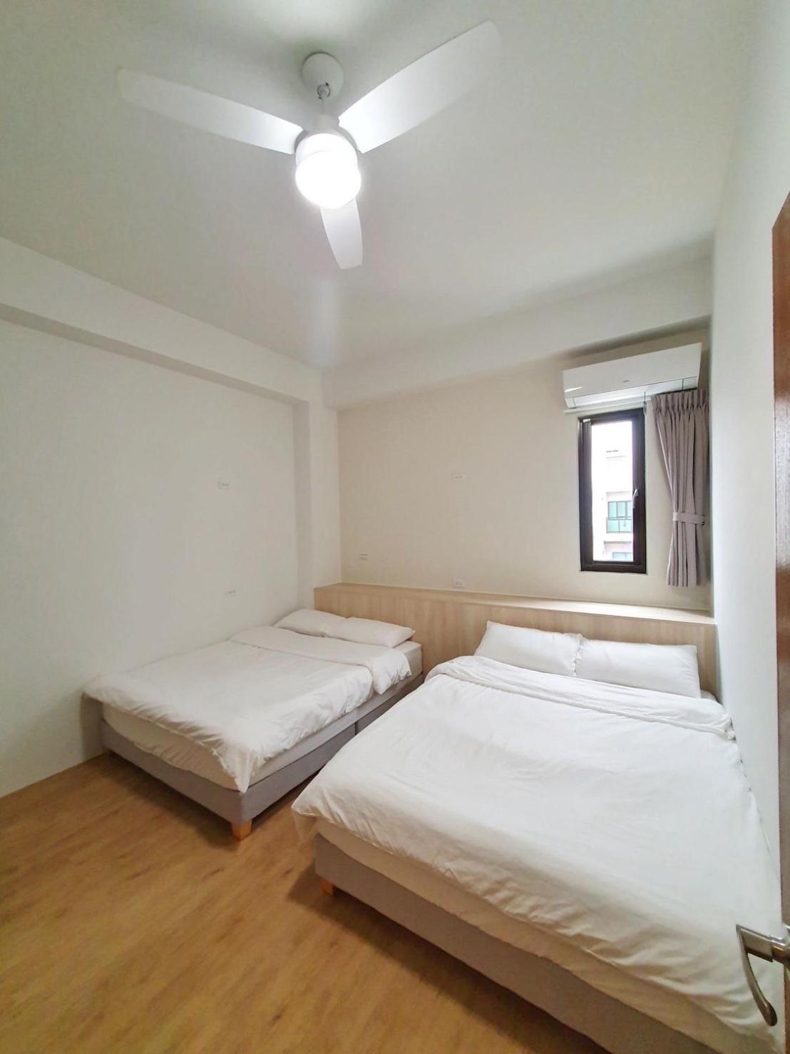 Travelers Hostel Манонг Екстериор снимка